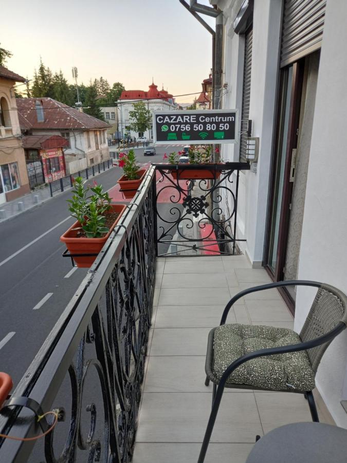 Cazare Centrum Curtea de Argeş Zewnętrze zdjęcie